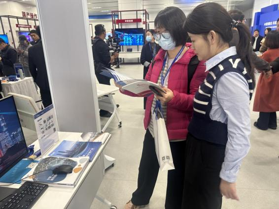 1763976317467356.png 1763976317467356.png